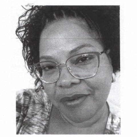 Portrait — REF-260906
